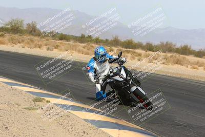 media/Apr-10-2022-SoCal Trackdays (Sun) [[f104b12566]]/Turn 7 Inside (1025am)/